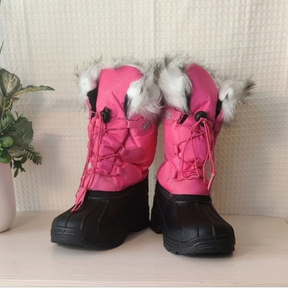 Girls Pink/Black Winter Snow boots Size 3